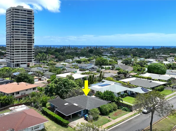1157 Hunakai St, Honolulu, HI 96816