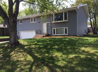 9357 Valley Forge Ln N, Maple Grove, MN 55369