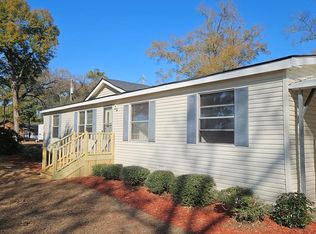 627 John Sam Rd, Bainbridge, GA 39817