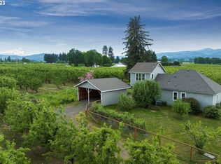 1609 Nunamaker Rd, Hood River, OR 97031