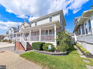 221 4th St, Beach Haven, NJ 08008