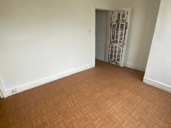 608 W Annsbury St #1A, Philadelphia, PA 19140