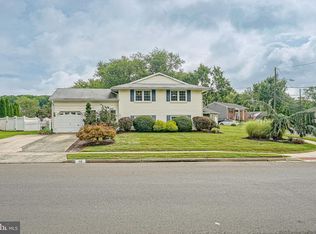110 Glenbrook Blvd, Mount Laurel, NJ 08054