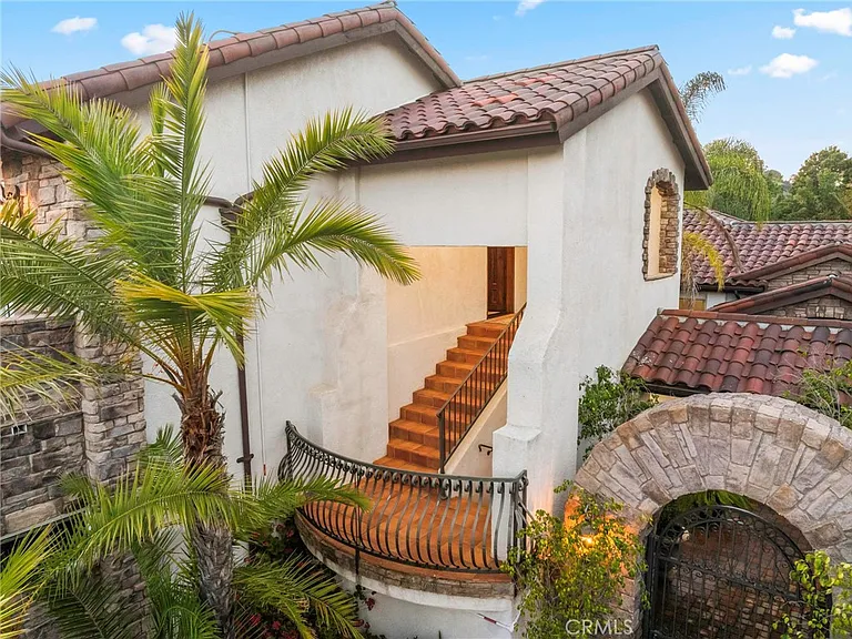 44915 Palladian Ct — Photo 12
