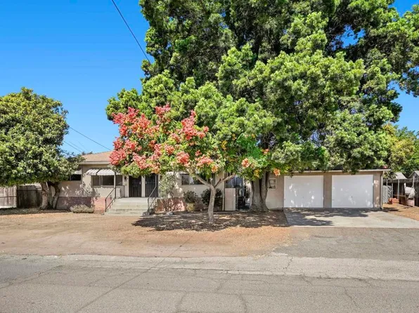 8122-8124 Lincoln St, Lemon Grove, CA 91945