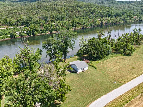 274 Stone Creek Way, Norfork, AR 72658