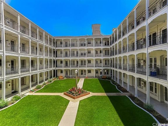 4th image of 4125 S Figueroa St APT 309