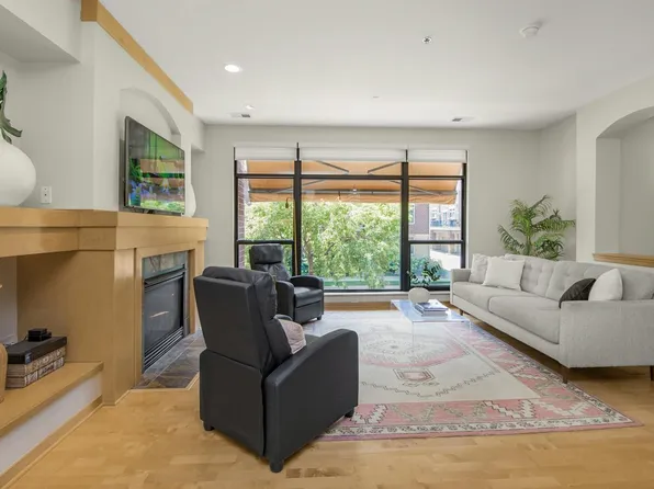 190 Elm St, Saint Paul, MN 55102