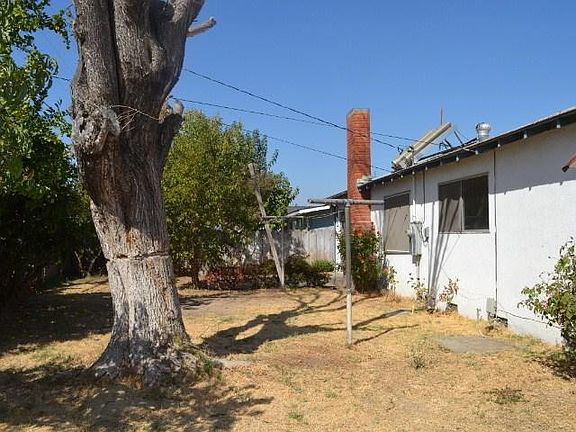 5th image of 672 Juniper Ave