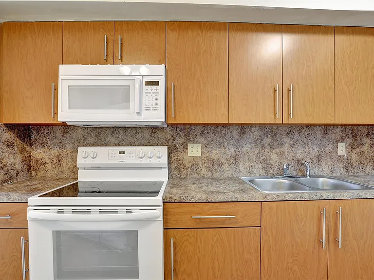 6921 Environ Blvd #6O — Photo 8