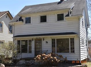 1615 C Ave NW, Cedar Rapids, IA 52405