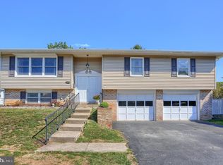 209 Saint Johns Church Rd, Camp Hill, PA 17011