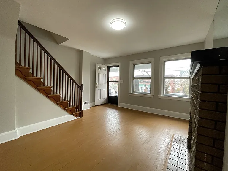 2644 W Lafayette Ave — Photo 48
