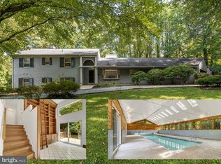 5001 Bradford Dr, Annandale, VA 22003