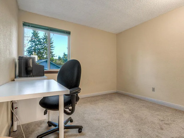 3rd Bedroom/Office