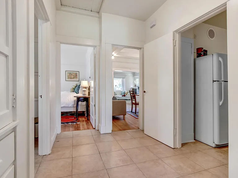 1246 W 48th St — Photo 17