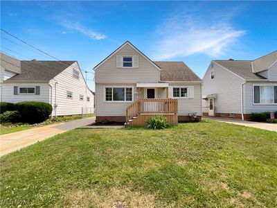30350 Powell Rd, Willowick, OH, 44095