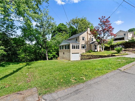 3rd image of 5211 White Oak Dr