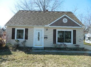 27080 Farringdon Ave, Euclid, OH