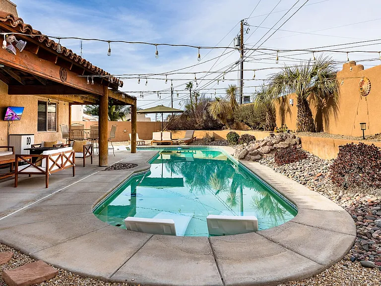 3921 Aloha Ln — Photo 23