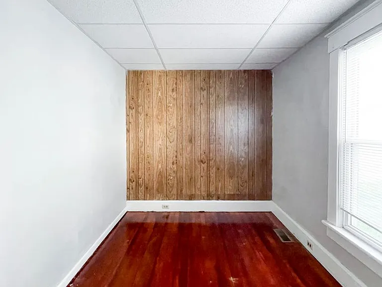 2125 W Jackson St — Photo 18