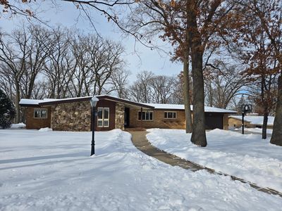 2011 Hillcrest Dr, Saint Cloud, MN, 56303