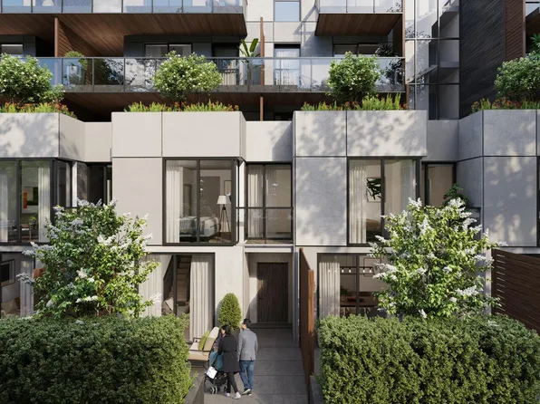 263 W 49th Ave #Townhouse 8, Vancouver, BC V5Y 2Z8