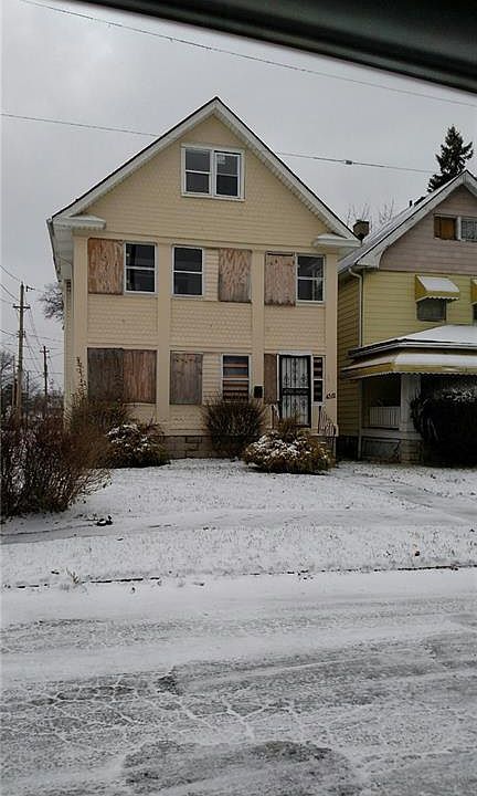 1st image of 4312 E 126th St