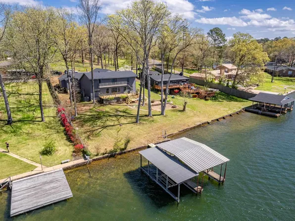 146 Riverside Dr, Hot Springs, AR 71913