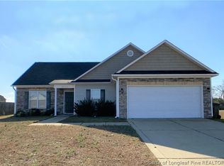 2032 Yellowbrick Rd, Fayetteville, NC 28314