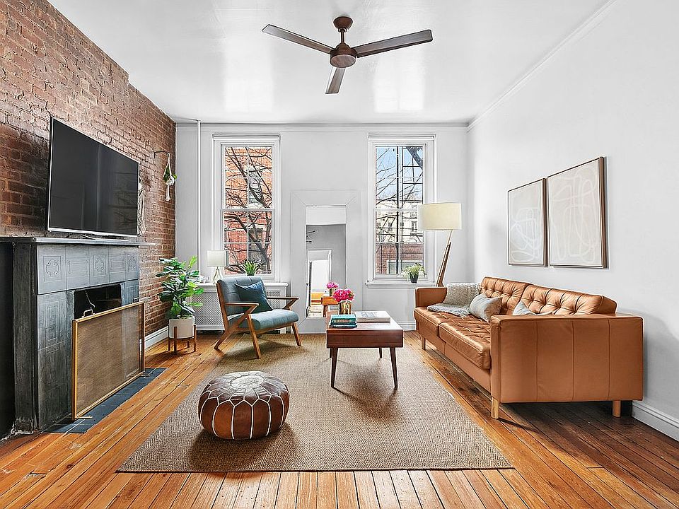 1st image of 98 Luquer St #2R