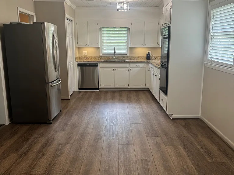 Open Kitchen