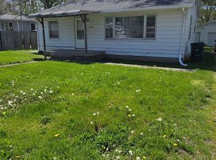 2003 E 16th St, Muncie, IN 47302