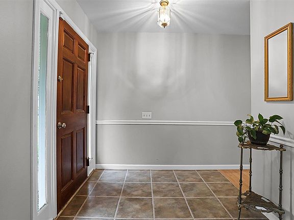 2nd image of 1315 Timber Run Dr
