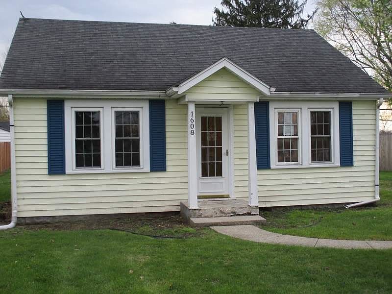 1st image of 1608 S Italiano Dr