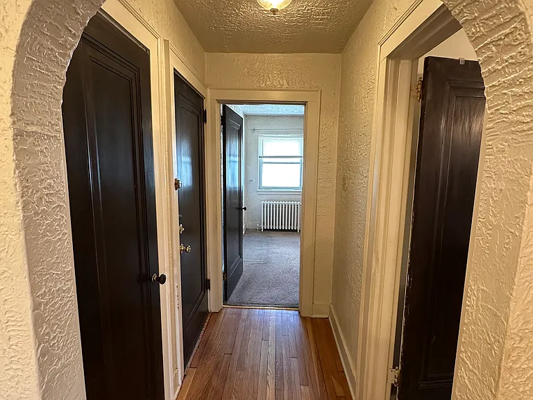 312 McCully St #1 — Photo 9