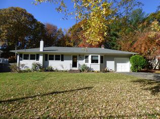 904 Brookside Dr, Toms River, NJ