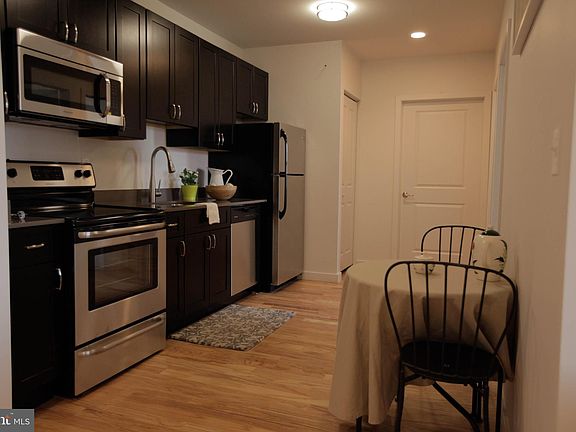 5th image of 3400 Belgrade St #10-202