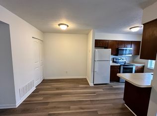 3846 Booker Ave, New Albany, IN 47150