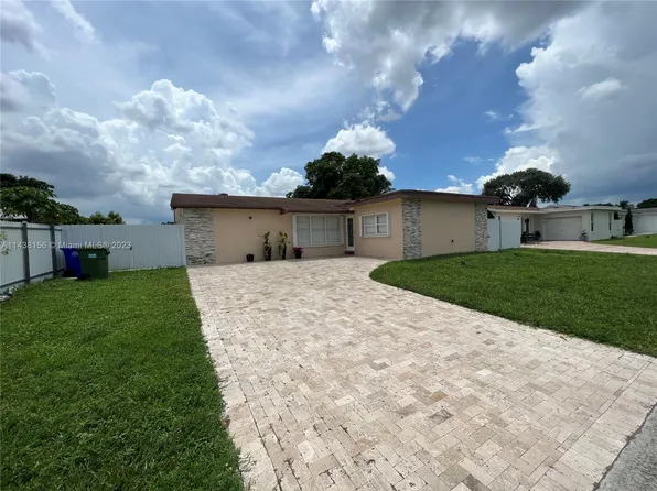 (undisclosed Address), Pembroke Pines, FL 33024