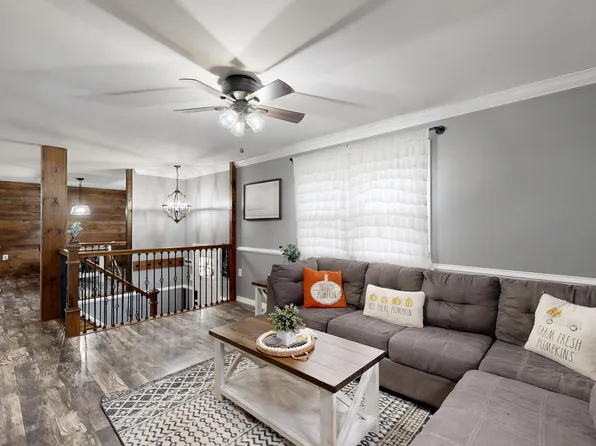 239 Greens Branch Ln, Smyrna, DE 19977