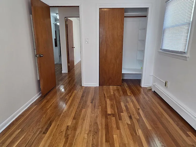 777 Montgomery St #1 — Photo 15