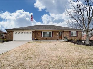 4078 Gateway Dr, Englewood, OH 45322