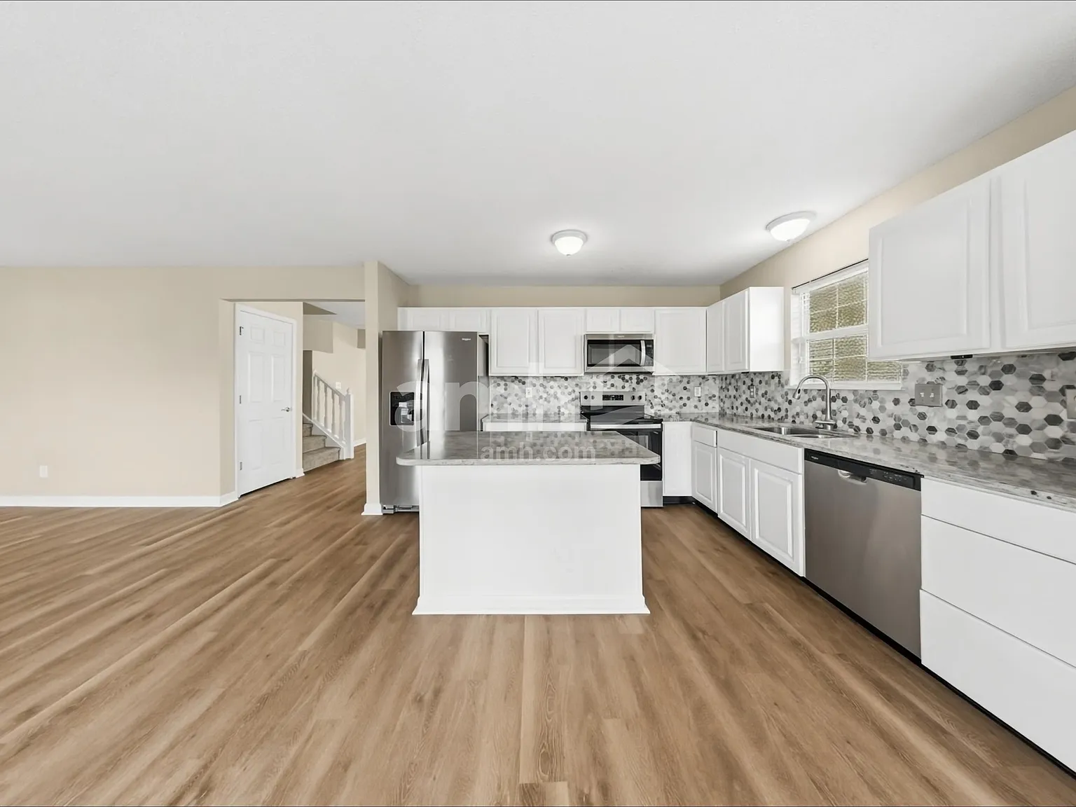 4 bed, 3.0 bath, 3110 sqft, $2,495 — Photo 3