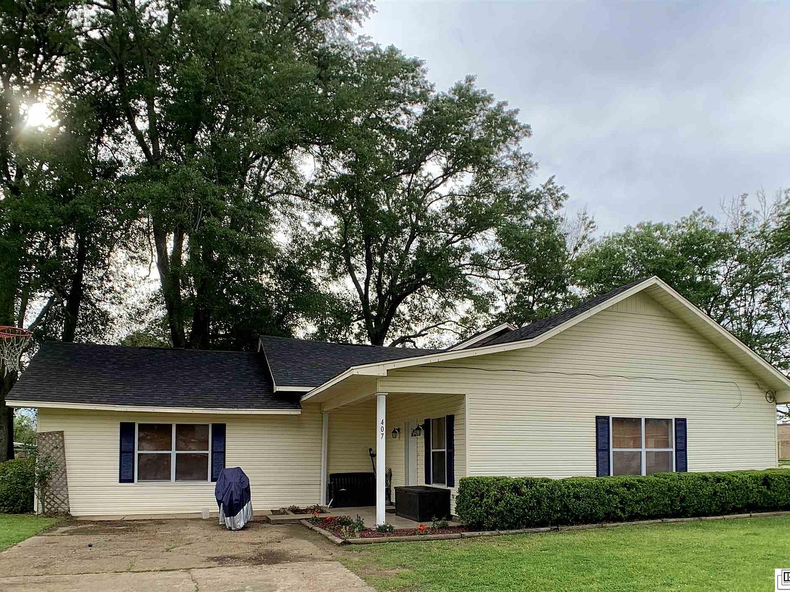 407 Hixon St, Mangham, LA 71259 Zillow