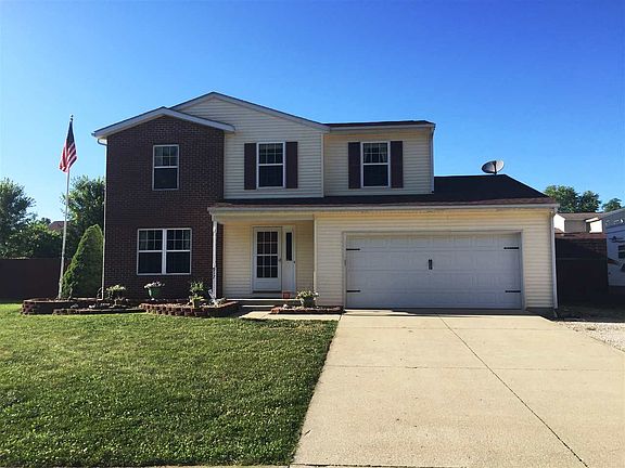 2nd image of 917 E Meadowlands Dr