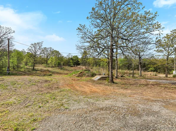 849 Dozer Mtn, Eufaula, OK 74432