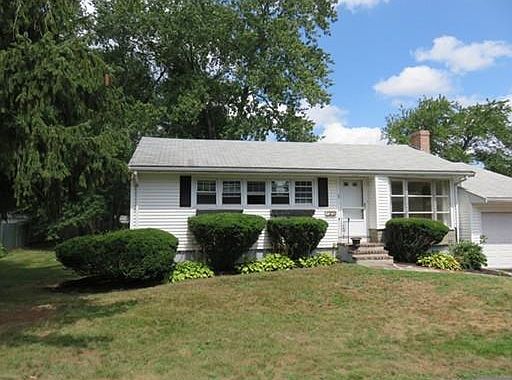 2nd image of 38 Kenwood Dr