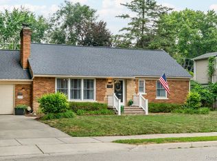 145 Maywood Ave, Rochester, MI 48307