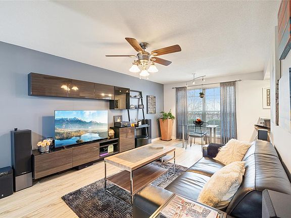 3rd image of 11991 Villa Dorado Dr APT C
